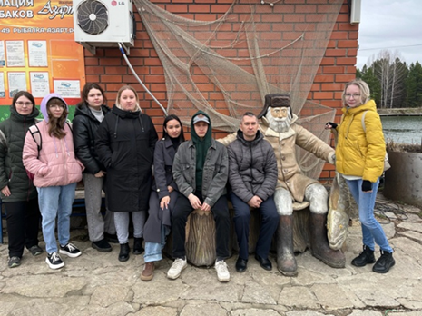 Студенты на экскурсии