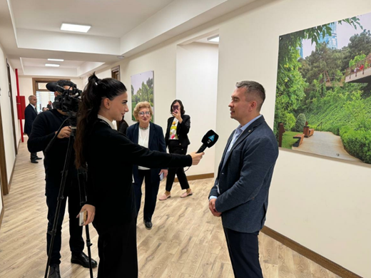 На конференции